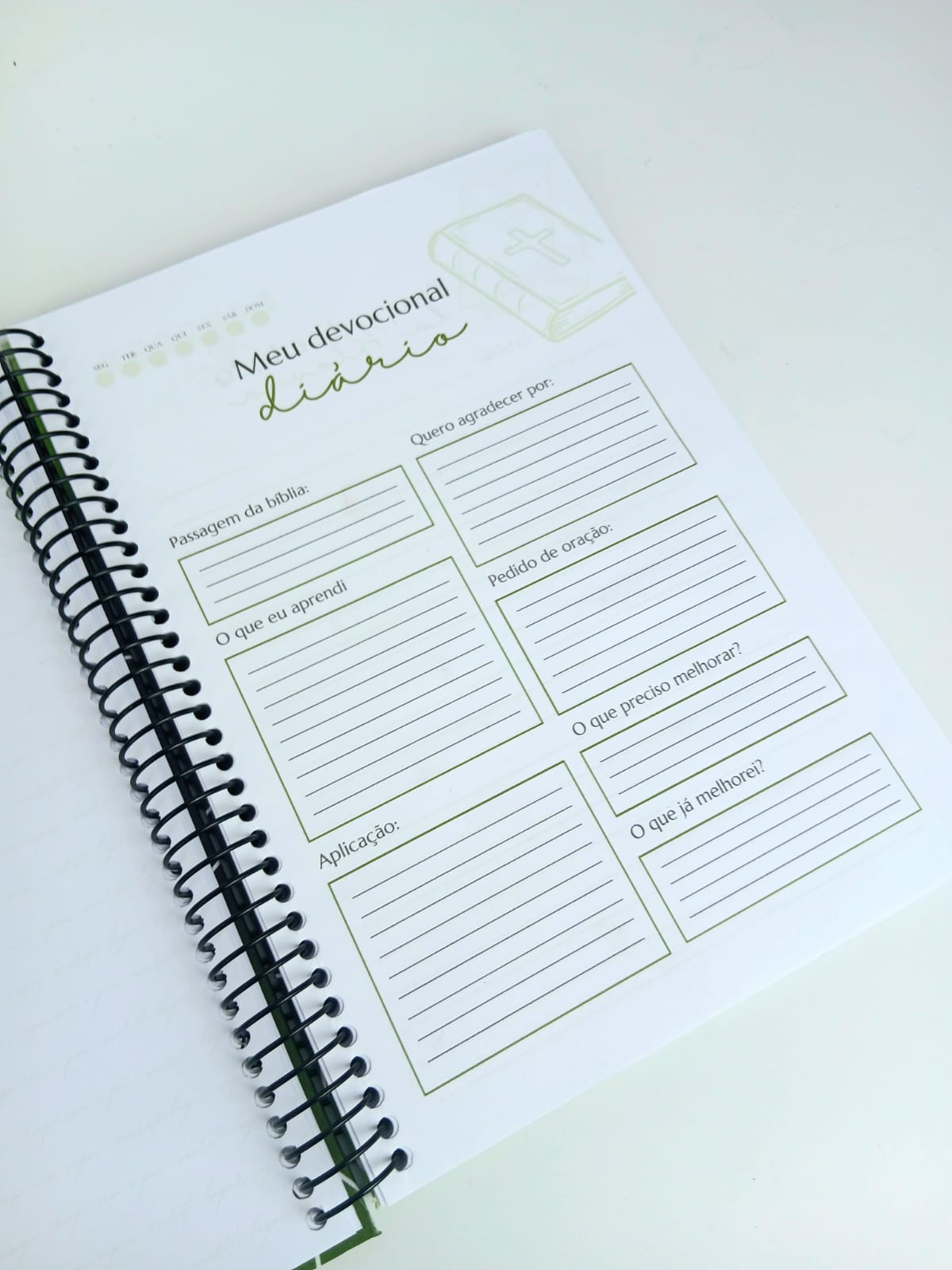Devocional Masculino Personalizado - Imagem 8