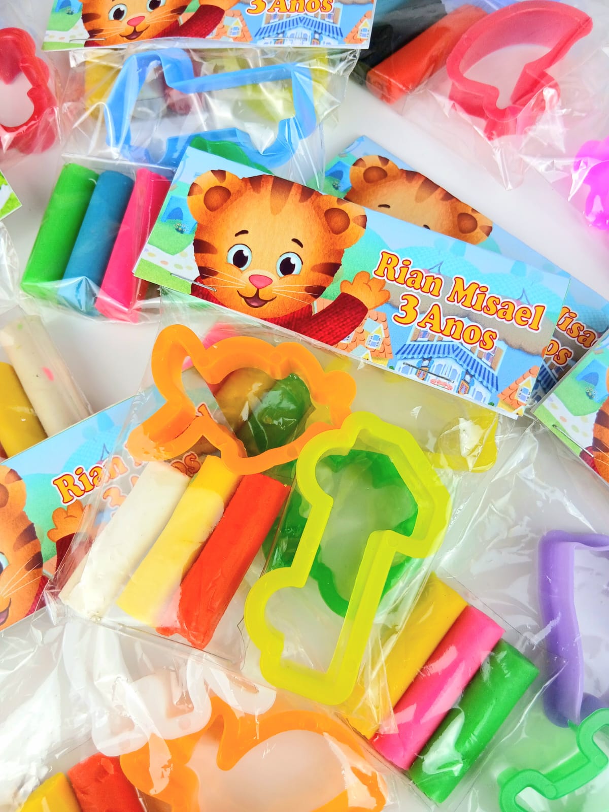 20 Mini Massinha de Modelar - Imagem 2