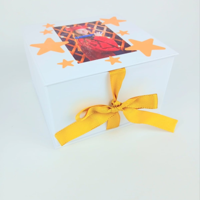 Caixa Cartonada Tamanho M